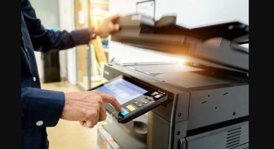 Bagi banyak bisnis, memutuskan untuk menyewa atau sewa printer bisa menjadi pilihan yang paling hemat biaya.