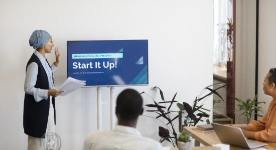 Rental Laptop untuk Training Karyawan